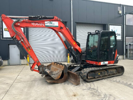Kubota KX 080-4, 8440 kg + 4 GODETS